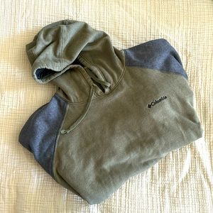 Columbia hoodie